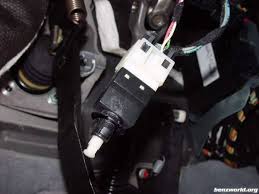 See U025C repair manual